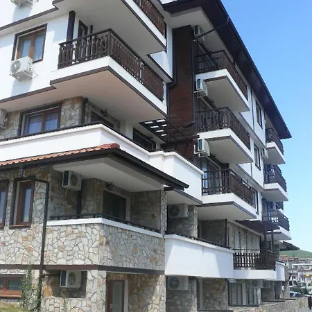 Complex Kentavar - Free Fast Wifi アパート