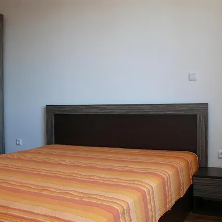 Complex Kentavar - Free Fast Wifi アパート