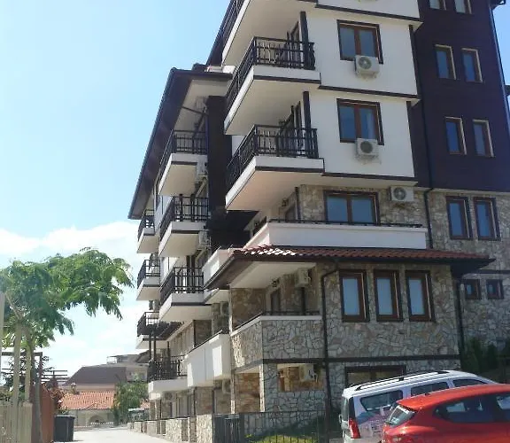 Apartment Complex Kentavar - Free Fast Wifi *